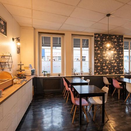 Logis Hotel Au Croissant Buzançais 외부 사진