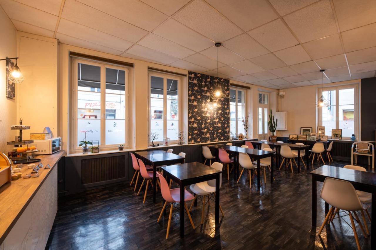 Logis Hotel Au Croissant Buzançais 외부 사진