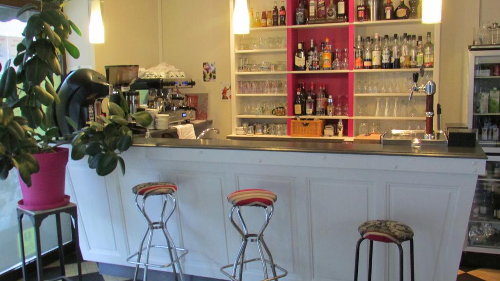 Logis Hotel Au Croissant Buzançais 외부 사진