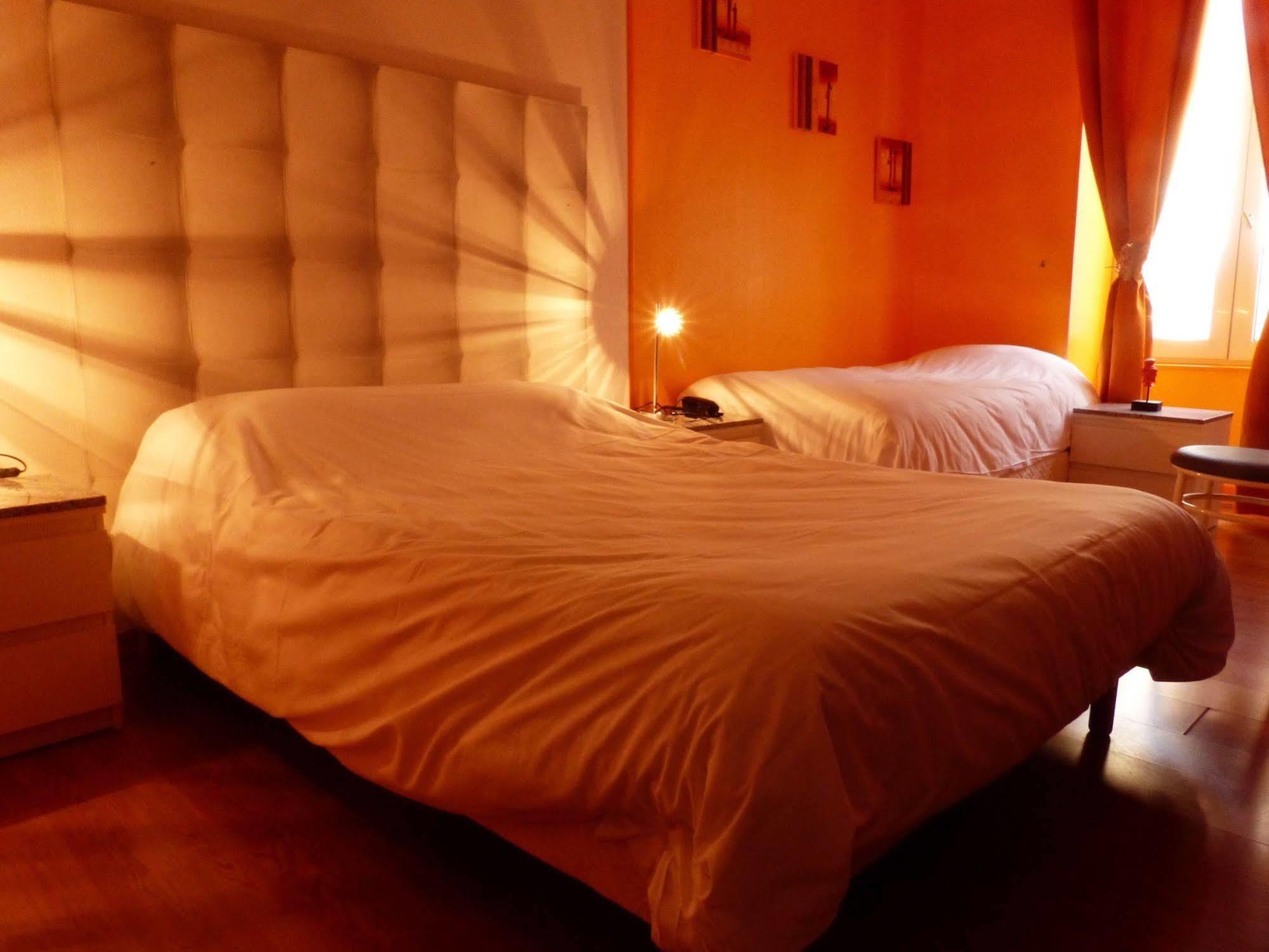 Logis Hotel Au Croissant Buzançais 외부 사진