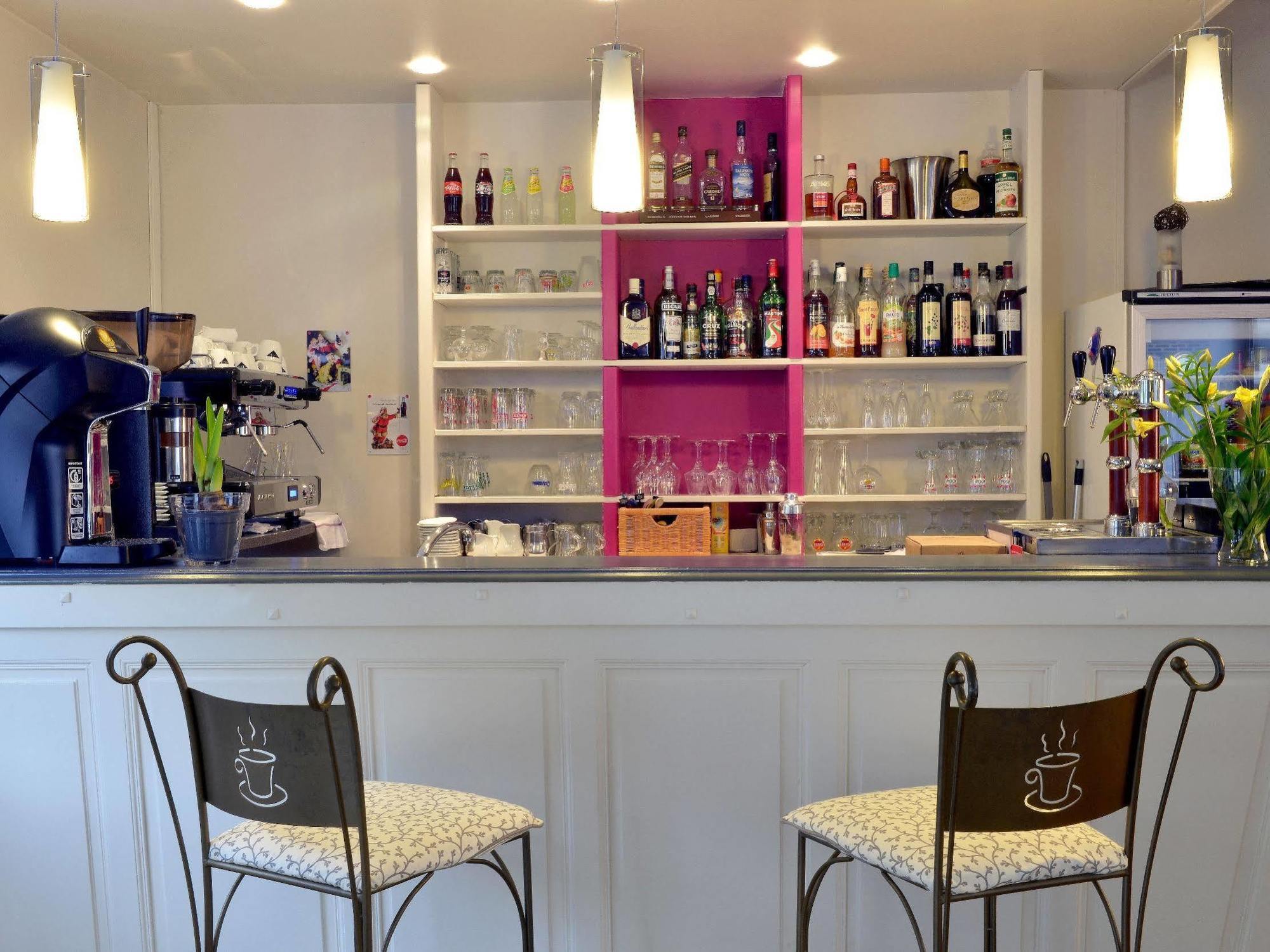 Logis Hotel Au Croissant Buzançais 외부 사진